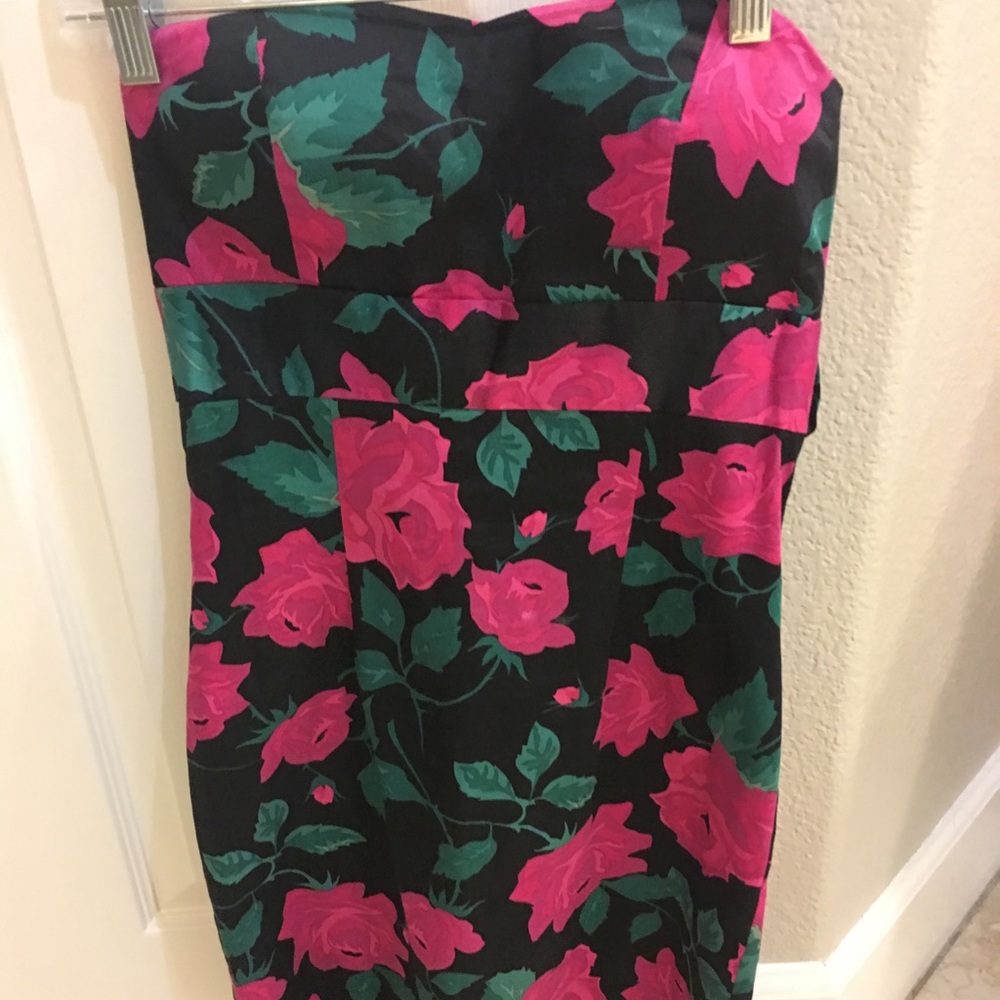 Strapless black & hot pink floral bodycon dress